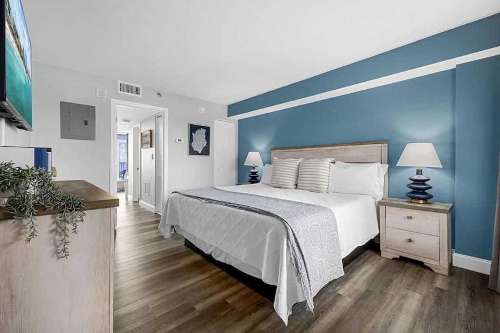 Direct Oceanfront- King Bedroom- Amazing Views/Pools/Hot Tubs/Beach Access/Golf Myrtle Beach Exteriör bild