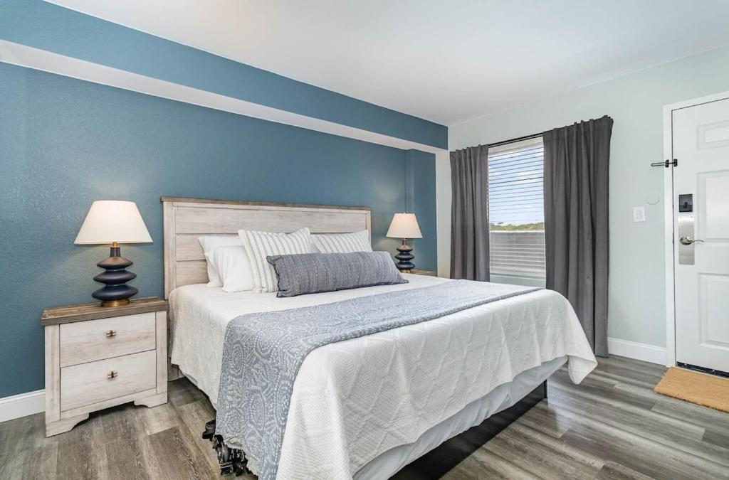 Direct Oceanfront- King Bedroom- Amazing Views/Pools/Hot Tubs/Beach Access/Golf Myrtle Beach Exteriör bild