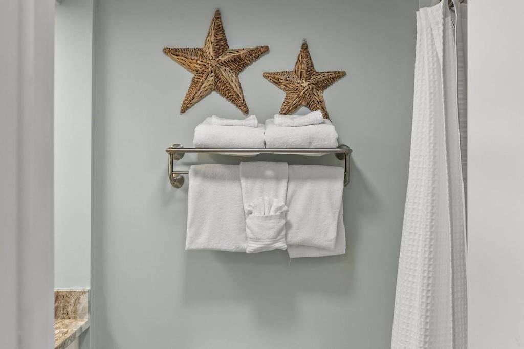 Direct Oceanfront- King Bedroom- Amazing Views/Pools/Hot Tubs/Beach Access/Golf Myrtle Beach Exteriör bild