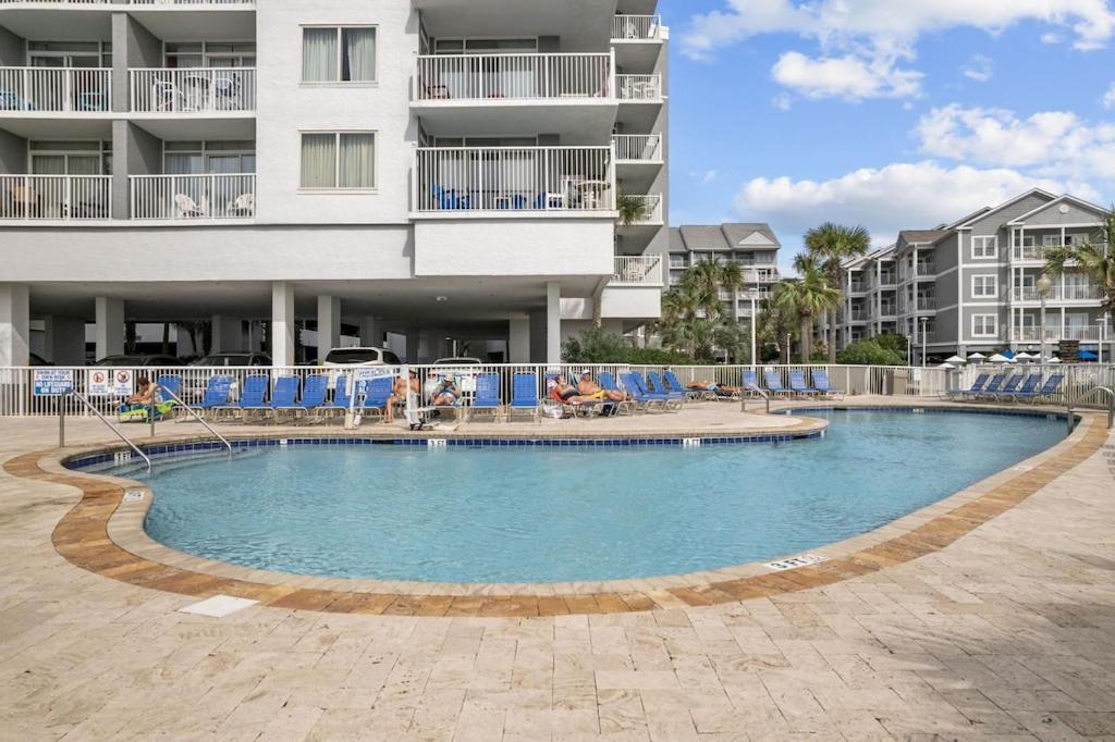 Direct Oceanfront- King Bedroom- Amazing Views/Pools/Hot Tubs/Beach Access/Golf Myrtle Beach Exteriör bild